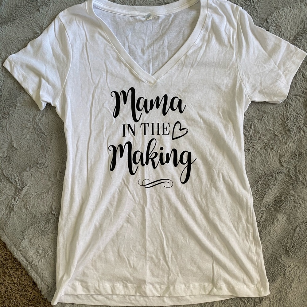 Maternity t shirt
